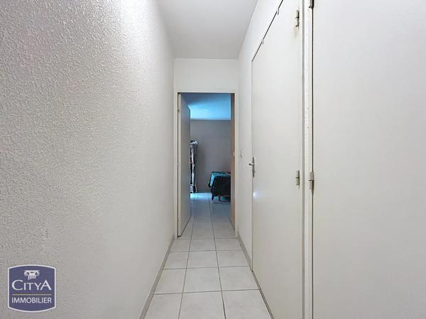 Appartement à vendre 2 pièces 49.7m² Villemoustaussou (11620)