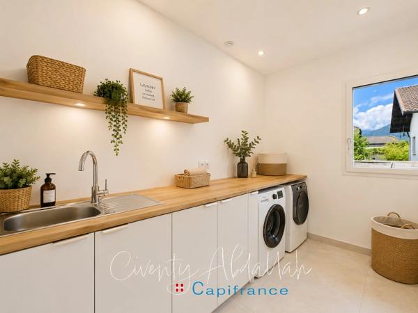 VILLA CONTEMPORAINE D'EXCEPTION – 192 m² DE PLAIN-PIED AVEC PISCINE - en limite de Gilly sur Isère (73)