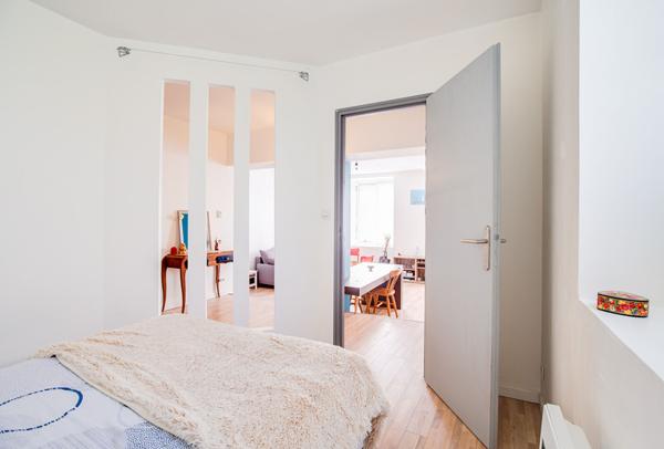 A VENDRE EN IMPASSE NANTES SAINT-CLEMENT SPACIEUX TYPE 2 RENOVE