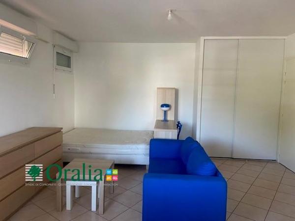 Appartement · Location Bron (69500) 1 pièce · 29m²