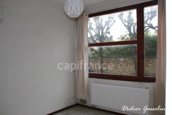 Local/bureau à vendre NOGENT LE ROTROU (28)