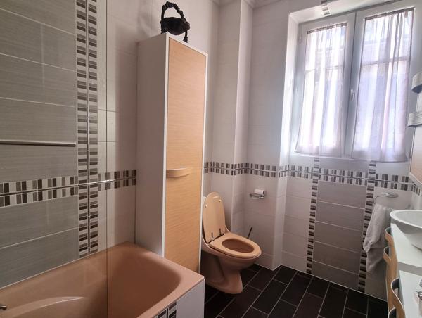 Maison 7 pièces - 185 m²