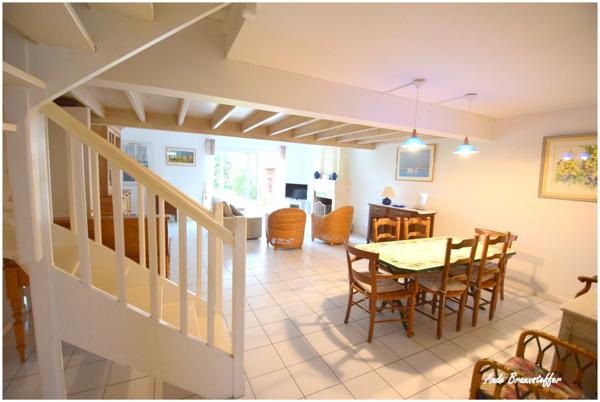 Maison à vendre 5 pièces SAINT MARTIN DE RE (17): Maison familiale lumineuse au calme, proche commerces et plage