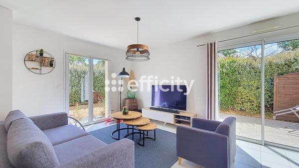 Maison
         3 pièces
        - 77 m² Exclusivité 227 900 € *