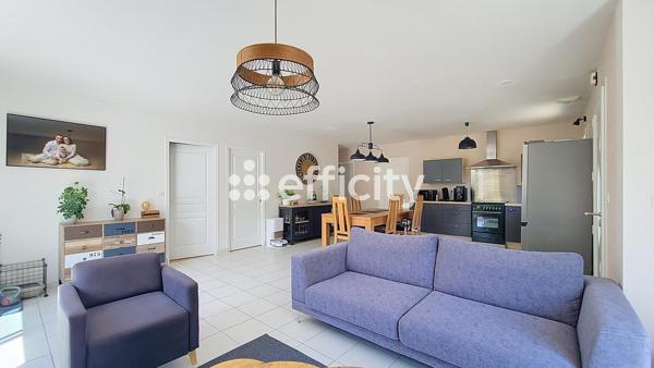 Maison
         3 pièces
        - 77 m² Exclusivité 227 900 € *