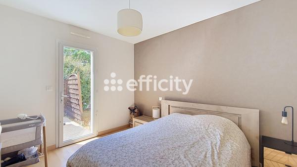 Maison
         3 pièces
        - 77 m² Exclusivité 227 900 € *