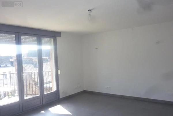 Location - Appartement Cambrai 59400 3 pièces 54 m 2