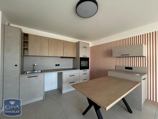 Appartement à louer 3 pièces 60.5m² Annecy (74000)