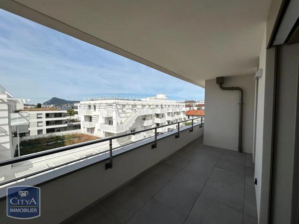 Appartement à louer 3 pièces 60.5m² Annecy (74000)