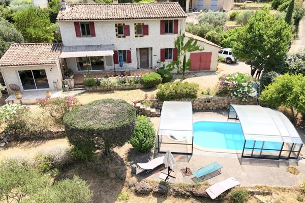 Cotignac: maison T5 de 165m2 sur terrain 1500m2