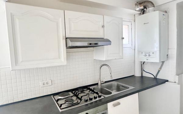 Appartement à vendre    2 pièces •  Persan