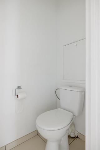 Paris (75019) Bassin de la Villette - 2 pièces de 50 m2 refait à neuf, une cave en sous-sol