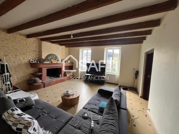 Maison Charentaise entre Aigre et Matha