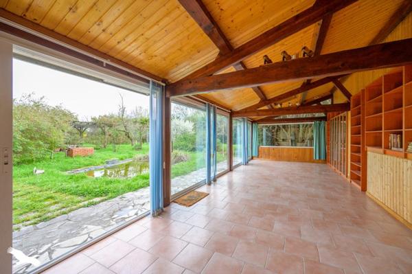 Maison à vendre |                                       Saint-Xandre |                                        9 pièces  |  204 m²