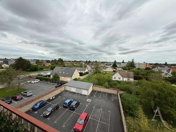 Appartement T2 avec balcon et place de parking