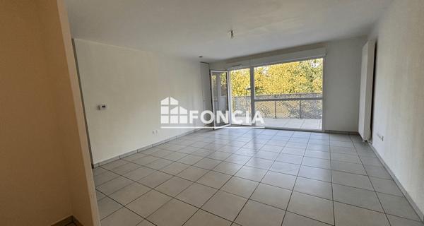 Location Appartement 3 pièces 70.1 m² - Belleville-en-beaujolais 69220