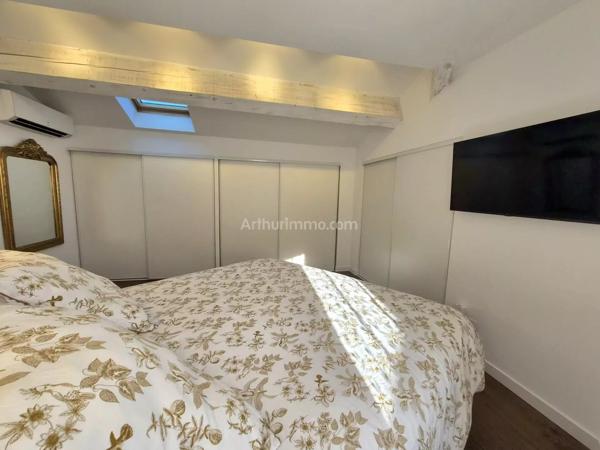 Vente                                                      Appartement
                        
                     5 pièces                      122 m2                     à Draguignan