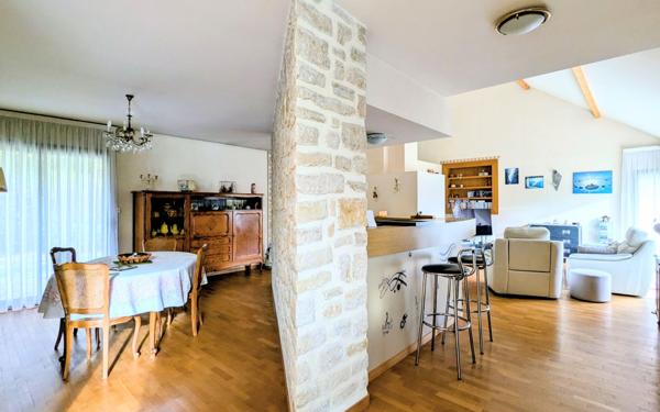 Maison à vendre    7 pièces • 196 m2 Lagny-sur-Marne