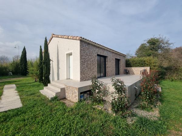 Santa-Maria-Poggio (20221) Maison T3 avec jardin proche plage