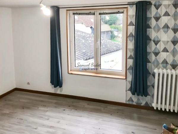 Maison à vendre à Saint-Julien-sur-Sarthe – 138 m² de charme et de potentiel au cœur de l’Orne