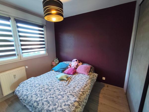 T4 rénové avec balcon, garage et cave