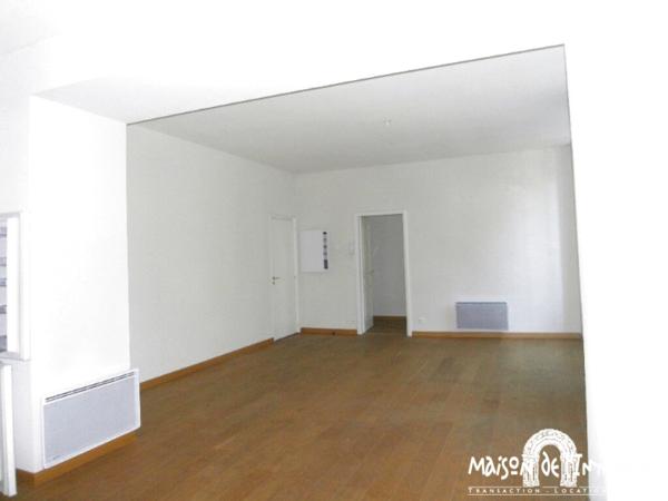 Location Appartement en résidence - 3 pièces - 77m² - COGNAC