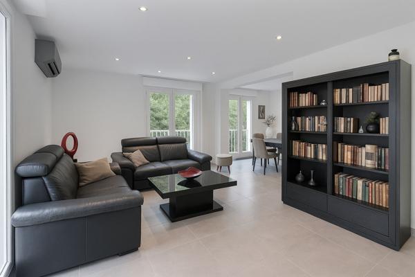 Appartement 4 pièce(s) 86.25 m2 avec balcon