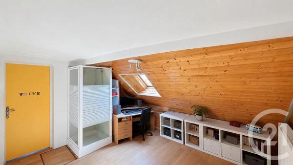 Maison à vendre  6 pièces - 155 m 2   BRUZ  - 35