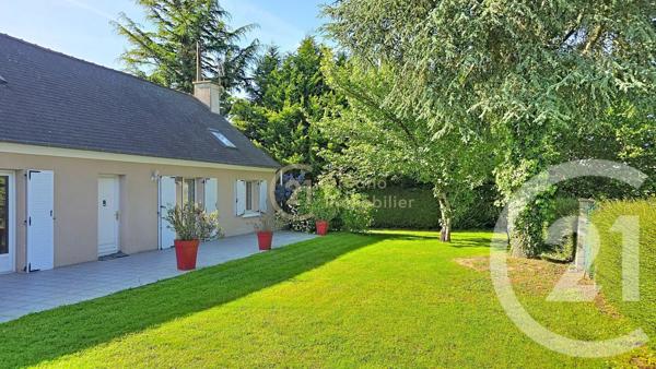 Maison à vendre  6 pièces - 155 m 2   BRUZ  - 35