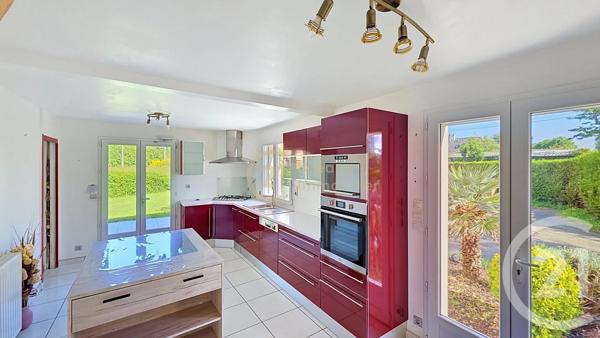 Maison à vendre  6 pièces - 155 m 2   BRUZ  - 35