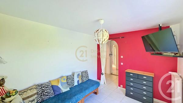 Maison à vendre  6 pièces - 155 m 2   BRUZ  - 35