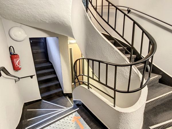 Dpt Savoie (73), à vendre MODANE - MURS et FONDS de COMMERCE Hôtel 18 chambres + 1 appartement de fonction + combles aménageables