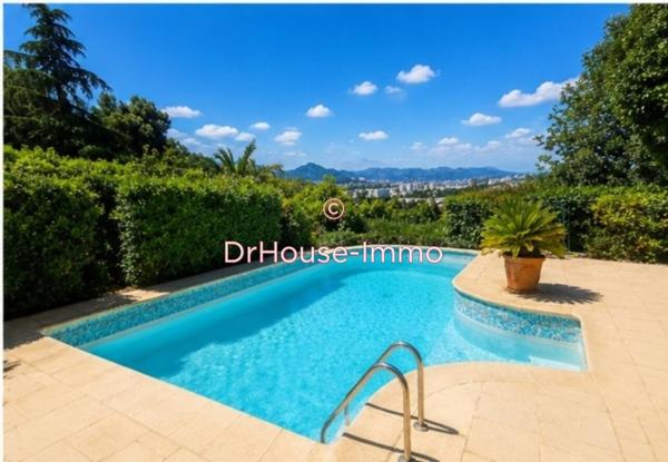 Maison à vendre 9 pièces de 206 m²
