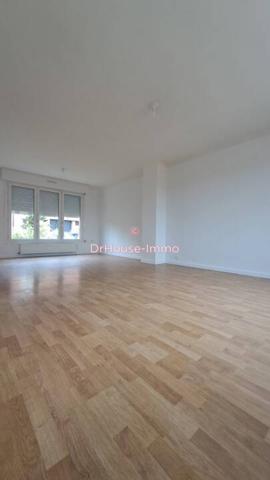 Maison à louer 5 pièces de 82 m²