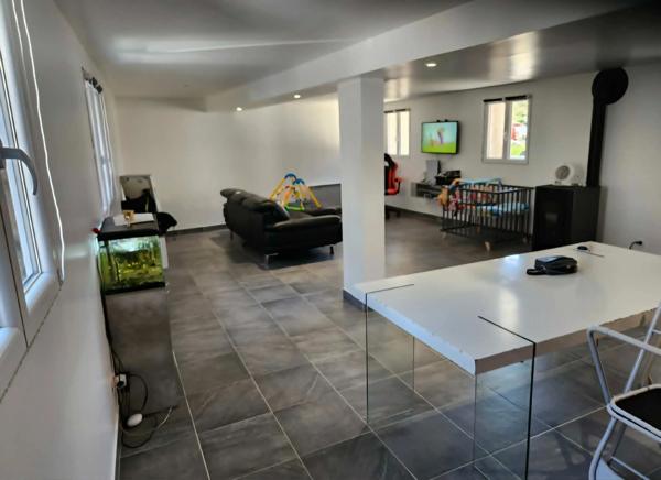 Maison à vendre rénovée 3 pièces 106 m² SOMMEVOIRE (52)
