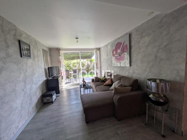 MAISON À VENDRE DE 9 PIÈCES DE 221,00 M²
