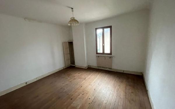 Maison à vendre    3 pièces •  Dax