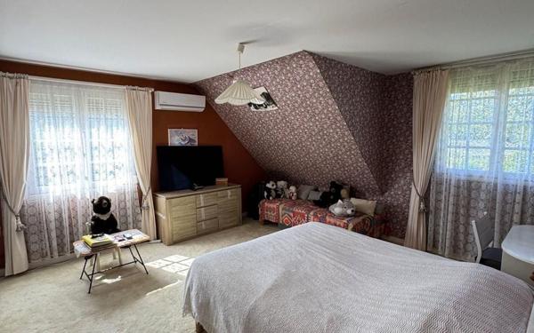 Maison à vendre    6 pièces •  Trévou-Tréguignec