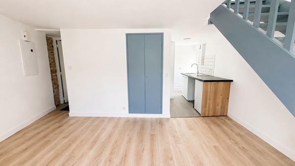 Appartement  T1 bis en duplex dans le centre-ville d'Auray