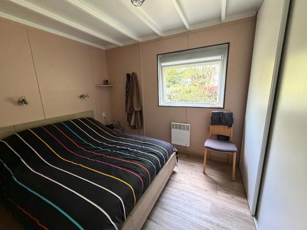 SAINT CYR EN TALMONDAIS (85) DANS RESIDENCE AVEC PISCINE CHALET BOIS 3 CHAMBRES AVEC VERANDA ET JARDIN