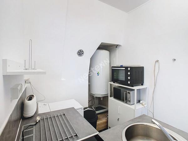 TOURS CENTRE - STUDIO vendu MEUBLÉ - 33 m2