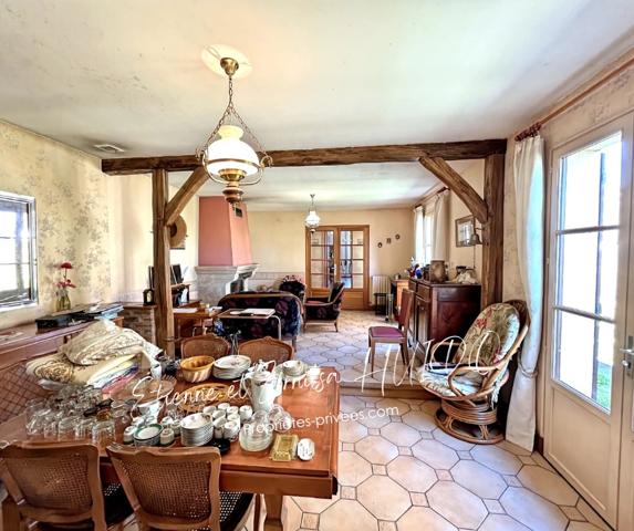 Ensemble de 2 maisons Vatan 8 pièce(s) 168 m2