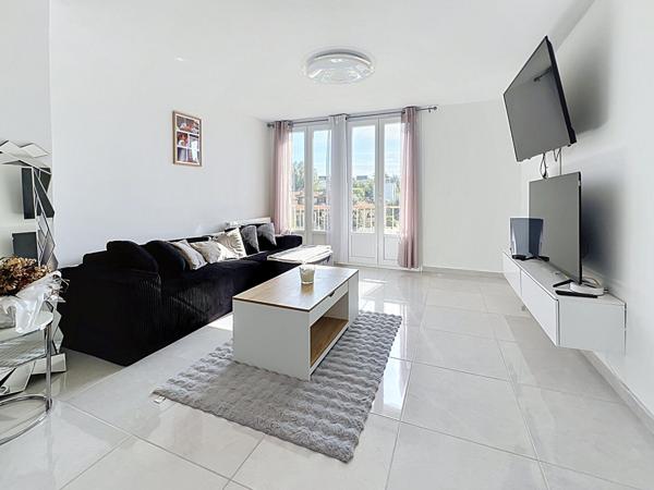 Valence Chateauvert Appartement 3 pièces de 59 m2 + cave