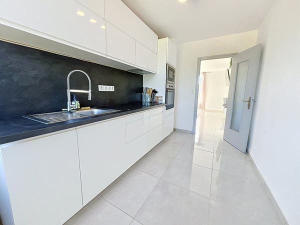 Valence Chateauvert Appartement 3 pièces de 59 m2 + cave