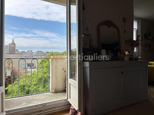 Vente
                Appartement69,6 m² - 3 Pièces -
                    COUTANCES (50200)