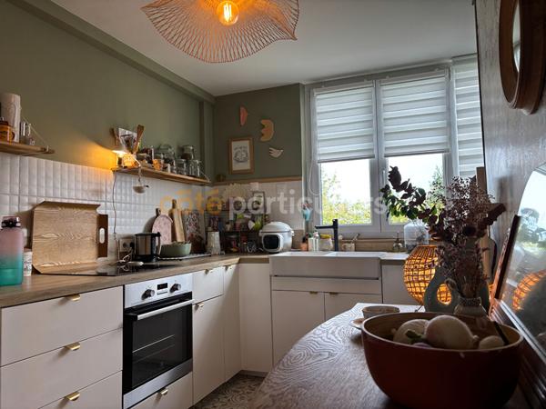 Vente
                Appartement69,6 m² - 3 Pièces -
                    COUTANCES (50200)