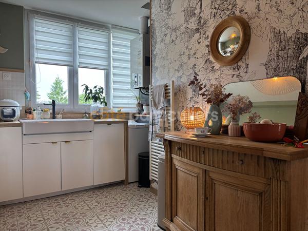 Vente
                Appartement69,6 m² - 3 Pièces -
                    COUTANCES (50200)