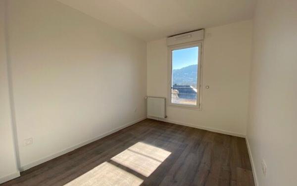 Appartement à louer    2 pièces • 67,76 m2 Rouen