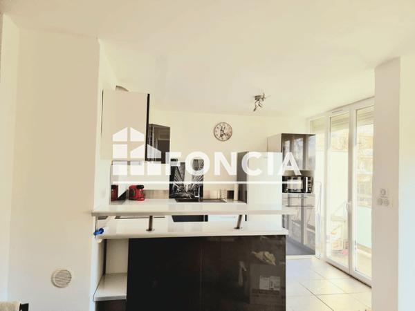 Location Appartement meublé 2 pièces 43 m² - Marseille 13009