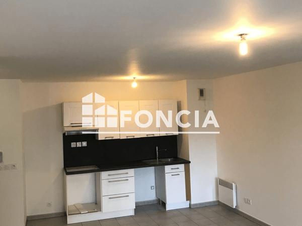 Location Appartement 3 pièces 58.51 m² - 83 RUE DE LA JARRE Marseille 13009